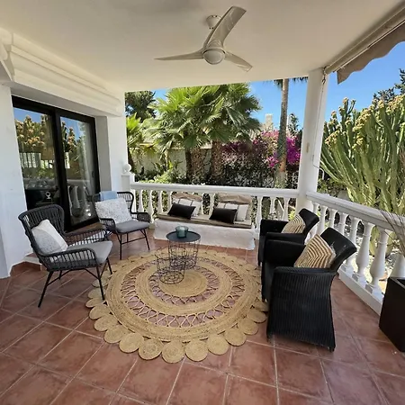 3308 Oasis شقة ماربيا